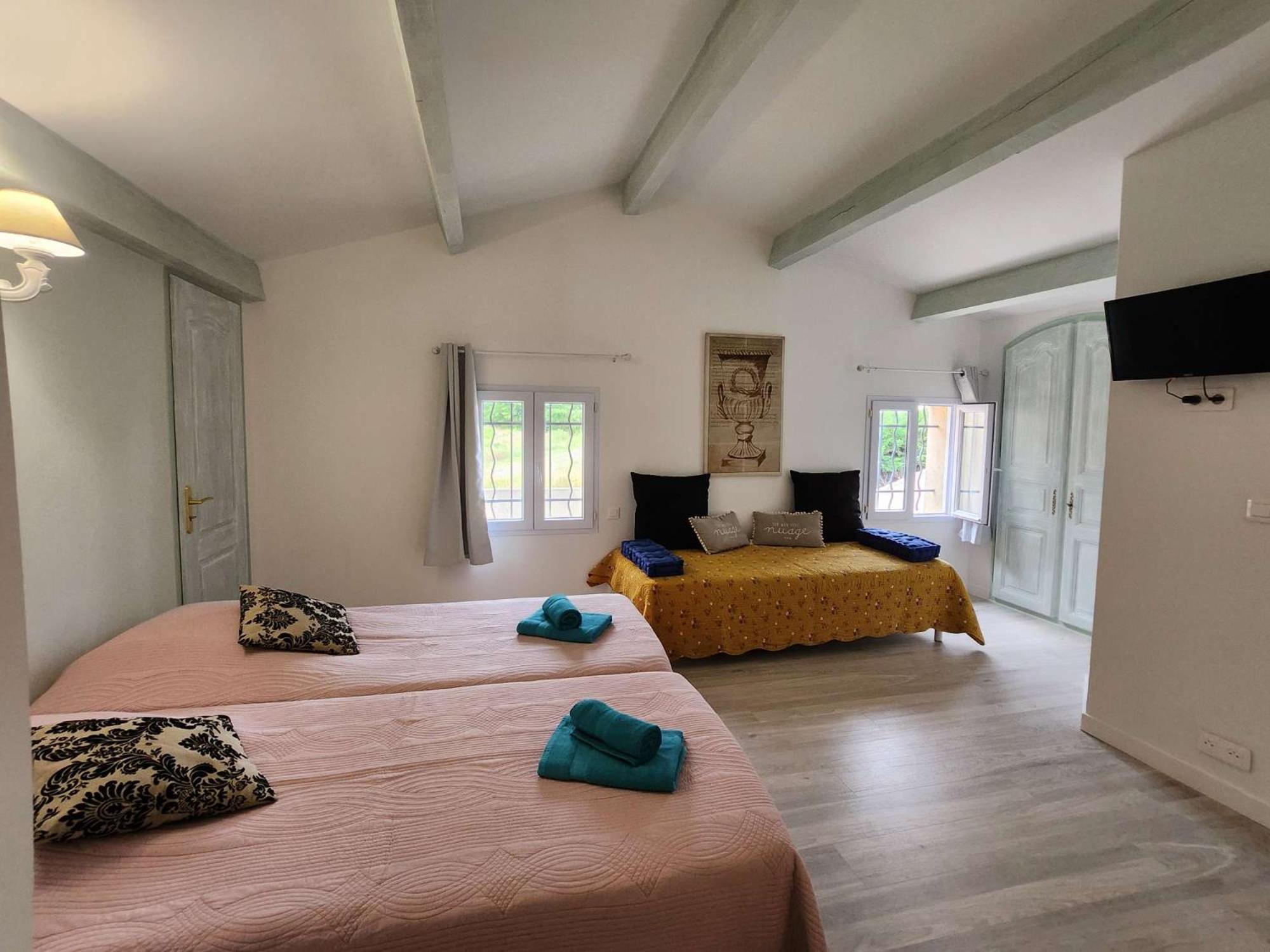 Le Clos Renaissance Oppède Exterior foto